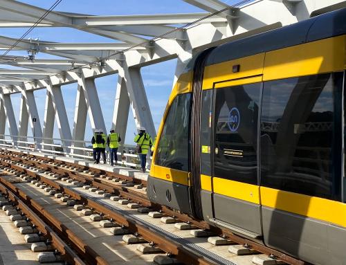 The technology of the JV Efacec – Jayme da Costa – Sisint at the inauguration of the Yellow Line extension of Metro do Porto